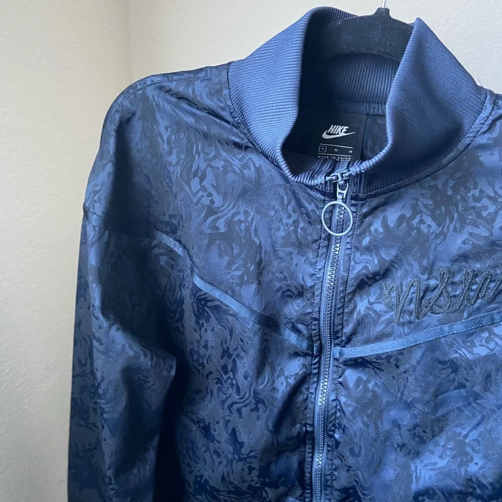 Nike full zip jacquard navy jacket, size M
